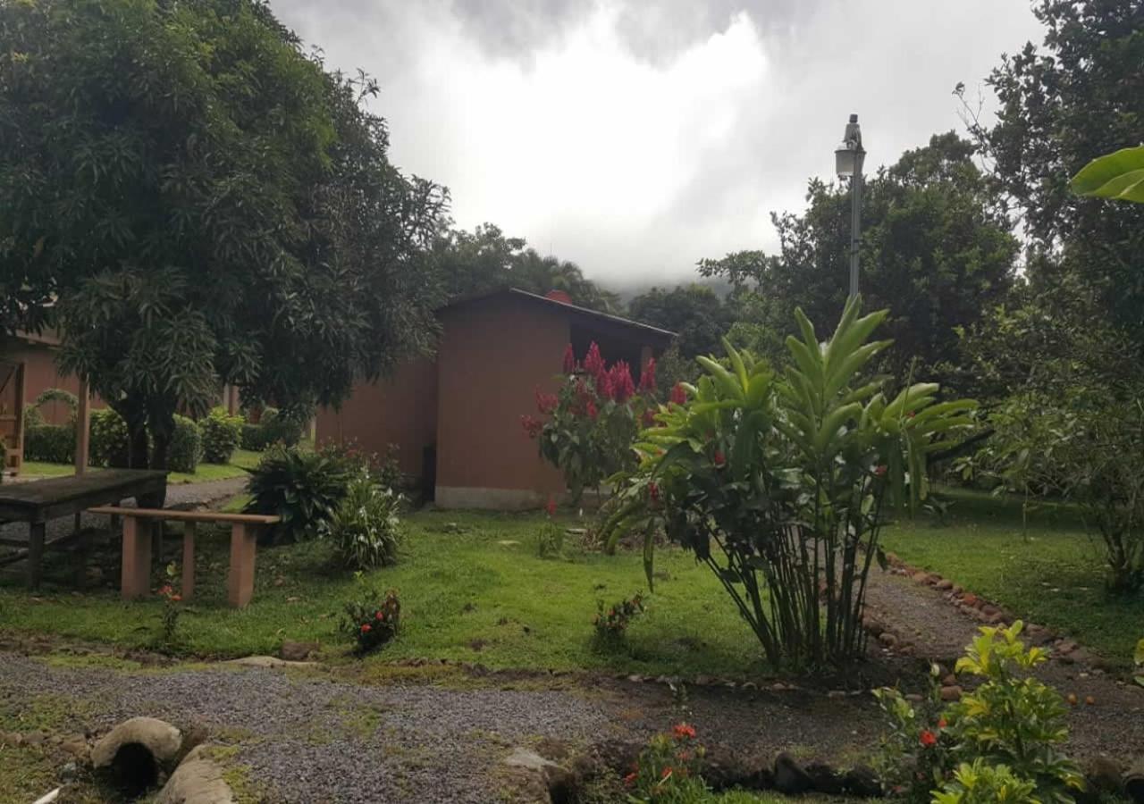 Paraiso Volcano Lodge Guayabo  Eksteriør bilde